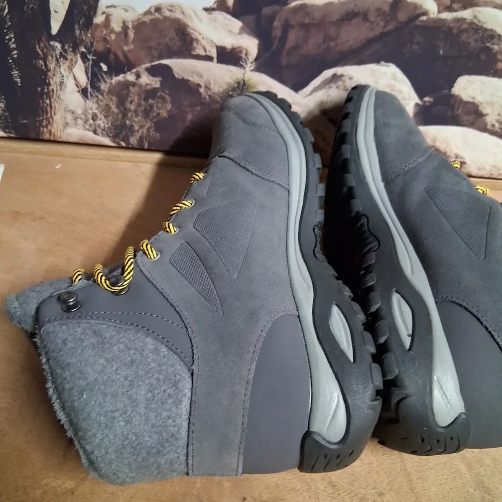 Salomon Ellipse Freeze CS Waterproof Women's Winter Boots Gray Suede Size 7.5